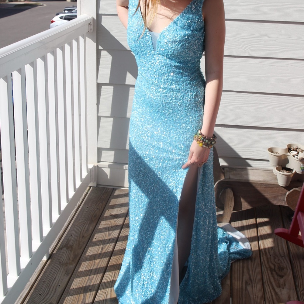 Sparkling Blue Sleeveless Maxi Dress